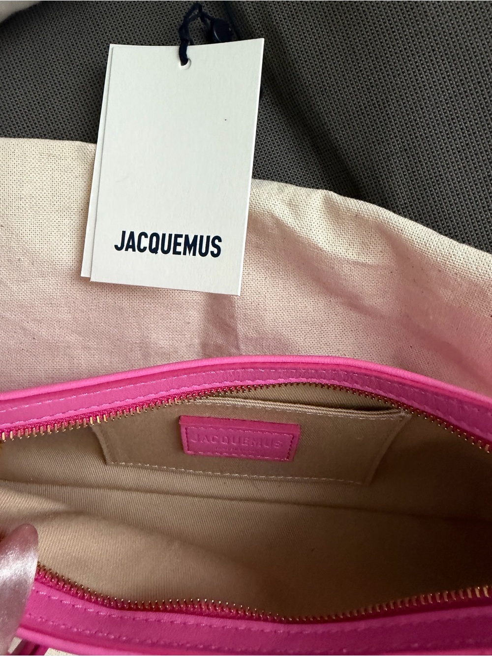 Jacquemus Le Grand Bisou Perle Leather Shoulder Bag Hot Pink with Gold Orbs - Picture 3 of 7